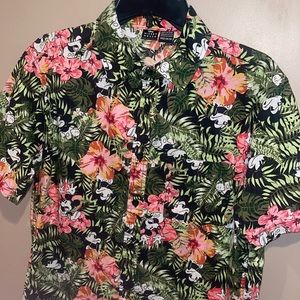 New DISNEY MICKEY Safari Polo Button-Down Shirt Men’s Size M